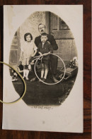 Carte Photo 1927 Enfant Fille Garçon Jouant Cerceau Tirage Print Vintage - Sonstige & Ohne Zuordnung