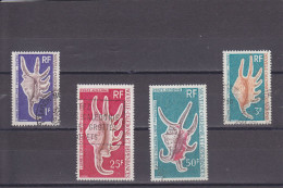 NOUVELLE CALEDONIE - O / FINE CANCELLED - 1972 - SHELLS -   Yv. 379/80, PA 129/30  -  Mi. 514/17 - Used Stamps