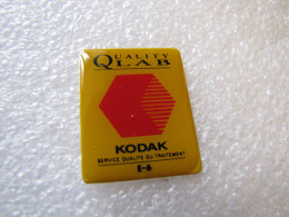 PIN'S    KODAK - Fotografia