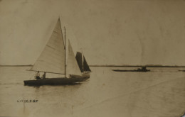 Uitgeest (NH) FOTOKAART - Op Het Meer 1933 Vouw - Autres & Non Classés