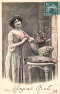 FÊTES - VOEUX - 1er Avril -(6)  -Poisson- Femme - April Fool's Day