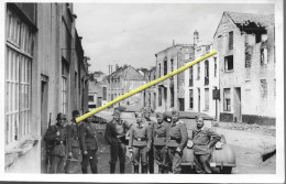 BELG 451 WW2 WK2 BELGIQUE WAVRE RUE SOLDATS ALLEMANDS 1940 - Wavre