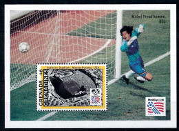 1993 Grenada Grenadines 1794/B286 1994 FIFA World Cup In USA 7,00 € - 1994 – USA