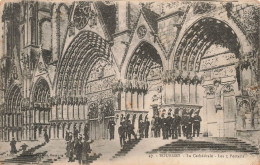 FRANCE - Bourges - La Cathédrale - Les 5 Portails - Carte Postale Ancienne - Bourges