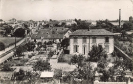 FRANCE - Montigny-Lencoup - Route De Nangis - Côte Du Vieux Château - Carte Postale - Andere & Zonder Classificatie