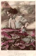 FÊTES - VOEUX - 1er Avril -(6)  -Poisson- Femme - 1er Avril - Poisson D'avril