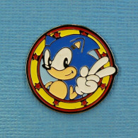 1 PIN'S /  ** SONIC DE SEGA ** . (© SÉGA 92 LIC CPL) - Jeux