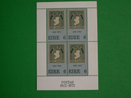 BLOC  IRLANDE  --  50 è  ANNIVERSAIRE  DU  TIMBRE  POSTE - 1972 .   NEUF  ** Cote  20  Euro - Blocs-feuillets