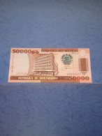 MOZAMBICO-P138 50000M 16.6.1993 UNC - Mozambique