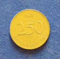 COIN LIBAN LEBANON 250 LIRA 2003 - Liban