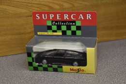 Maisto Super Car Collection Jaguar XJ220 Scale 1:43 - Maisto