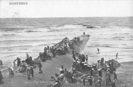 CPA BELGIQUE / WESTENDE / LA PLAGE A MAREE HAUTE / Cliché Rare - Andere & Zonder Classificatie