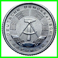 ( GERMANY DDE ) REPUBLICA DEMOCRATICA DE ALEMANIA (DDR) MONEDA DE 1-DM AÑO 1982  KM-35.2.- 1.00  MONEDA DE ALUMINIO - 1 Mark