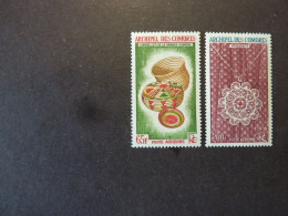 COMORES, Poste Aérienne, Année 1963, YT N° 8 Et 9 Neufs MH* - Poste Aérienne