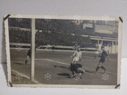 Postcard Foto FICARELLI Bari. Stadio E Partita Di Calcio Da Identificare. - Football