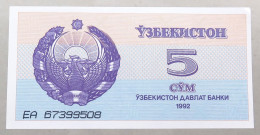 UZBEKISTAN 5 SUM 1992 TOP #alb050 1135 - Uzbekistan