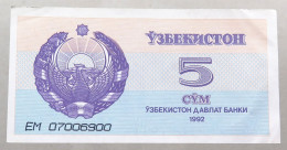 UZBEKISTAN 5 SUM 1992 TOP #alb050 1131 - Usbekistan