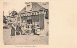 Varennes Sur Loire * Devanture De L'Epicerie Eau De Vie Liqueurs * Café De La Promenade * Enfants Villageois Commerce - Autres & Non Classés