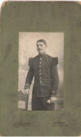 Photographie - Militaire - Photo Chantelou - Collée Sur Carton Dim 11/16 Cm - Oorlog, Militair