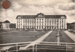 14 - Carte Postale Semi Moderne De   DEAUVILLE   Hotel Royal - Deauville