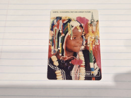 GAMBIA-(GAM-010A)-Young Girl In Colourful Dress-Old Schlumberger-(13)(125units)-(00569986)-used Card+1card Prepiad Free - Gambia