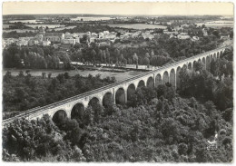 CPSM LUSIGNAN - Le Viaduc - Ed. LAPIE N°2 - Lusignan