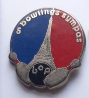 YY611 Pin's Bowling BOP 5 Bowlings Sympas Tour Eiffel Paris Qualité EGF Achat Immédiat - Bowling