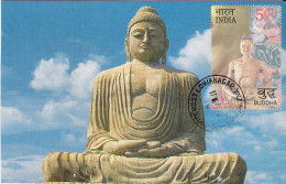 A Giant Statue 20m Tall On A 5m Base, Budha Meditating, Bodh Gaya, Used Postcard With Matching Stamp, 2011 - Boeddhisme