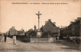 N°115665 -cpa Chatelaudren -le Calvaire- Route De Paris Et Rue De Brest- - Châtelaudren