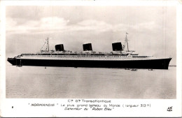 4-11-2023 (1 V 16) FRANCE - Very Old B/w - Paquebot Normandie / Normandy Cruise Ship - Voiliers