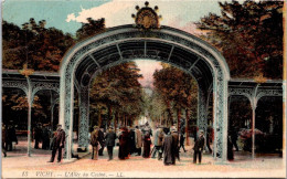 4-11-2023 (1 V 16) FRANCE - Very Old (posted 1920) - B/w - Vichy Allée Du Casino - Casinos