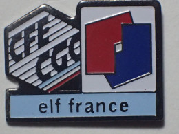 Pin's  ASSOCIATIONS / CFE CGC SYNDICAT ELF FRANCE - Carburantes