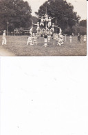 CARTE PHOTO GYMNASTES FAISANT FIGURE A VOIR ! REF 80808 - Gymnastiek