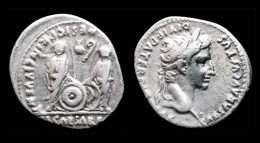 Augustus AR Denarius Gaius And Lucius - La Dinastía Julio-Claudia (-27 / 69)