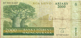 Madagascar - Billet De 2000 Ariary - Non Daté (2003) - P83 - Madagaskar