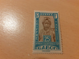 TIMBRE   GABON    TAXE   N  15       COTE  2,00  EUROS    NEUF  TRACE  CHARNIERE - Postage Due