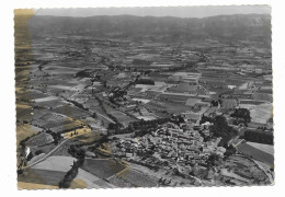 ANSOUIS (Vaucluse) - RARE - Vue Générale Aérienne Et Le Château ; Au Fond, Le Lubéron - J. Cellard - - Ansouis