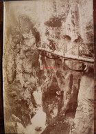 Photo 1890's Lovagny Gorges Du Fier Région Annecy Haute Savoie France Tirage Albuminé Albumen Print Vintage - Plaatsen