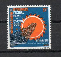 Nlle CALEDONIE N° 397   NEUF AVEC CHARNIERE COTE  2.60€     FESTIVAL DES ARTS - Ongebruikt