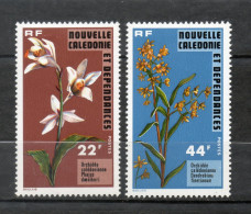 Nlle CALEDONIE N° 409 + 410  NEUFS AVEC CHARNIERES  COTE 9.90€    FLEUR FLORE - Ongebruikt