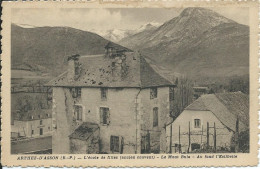 Arthez-d'Asson (64) - L'Ecole Des Filles (ancien Couvent) - Le Mont Bula - Au Fond L'Estibette - Arthez De Bearn