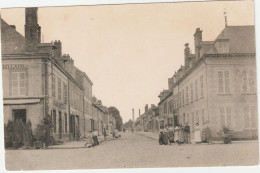 7135 FERE CHAMPENOISE (Marne) Rue De Chalons - VUE PEU COURANTE - CAFE DU COMMERCE - Fère-Champenoise