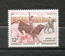 Nlle CALEDONIE N° 433   NEUF AVEC CHARNIERE COTE  1.70€    RODEO ANIMAUX FAUNE - Unused Stamps