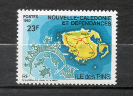 Nlle CALEDONIE N° 435   NEUF AVEC CHARNIERE COTE  1.60€    ILE CARTE - Unused Stamps