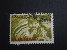 Nederland 875 P1 Gestempeld - Variétés Et Curiosités