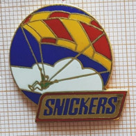 PAT14950 PARAPENTE Sponsor SNICKERS En Version EGF - Parachutisme