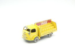 Matchbox Lesney 37B1 COCA COLA LORRY - Regular Wheels, Issued 1960, Scale : 1/64 - Lesney