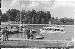 LE LAC DES SETTONS - Les Vedettes - Montsauche Les Settons