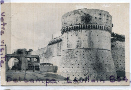 - Crotone - ( Calabria ) - Castello Carlo V, Cliché Peu Courant, écrite,,cachet,  TBE, Scans.. - Crotone