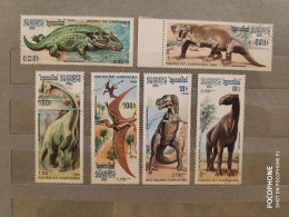 1986	Kampuchea	Dinosaurus (F62) - Kampuchea